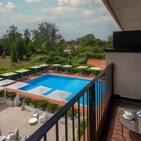 Dei Marmi Otel 4*